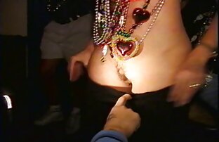 XXX レズビアン美女が浴室で遊びます 無料 エロ 動画 女の子 用